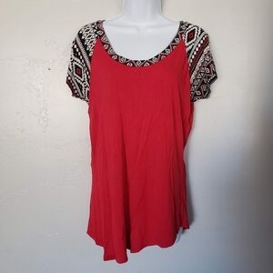 Rue 21 Medium Red Short Sleeve Shirt Black White Aztec Trim Sleeves Soft Stretch